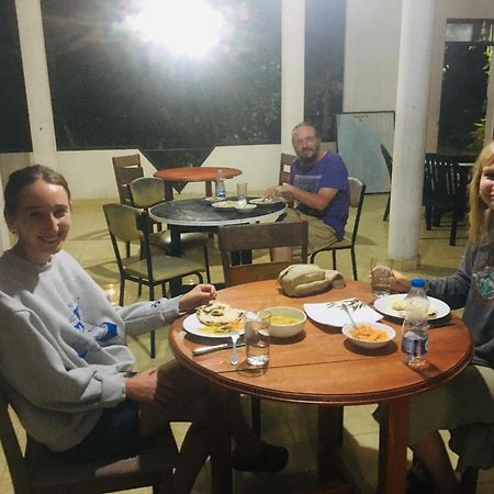 Soorya Inn Ella Bagian luar foto