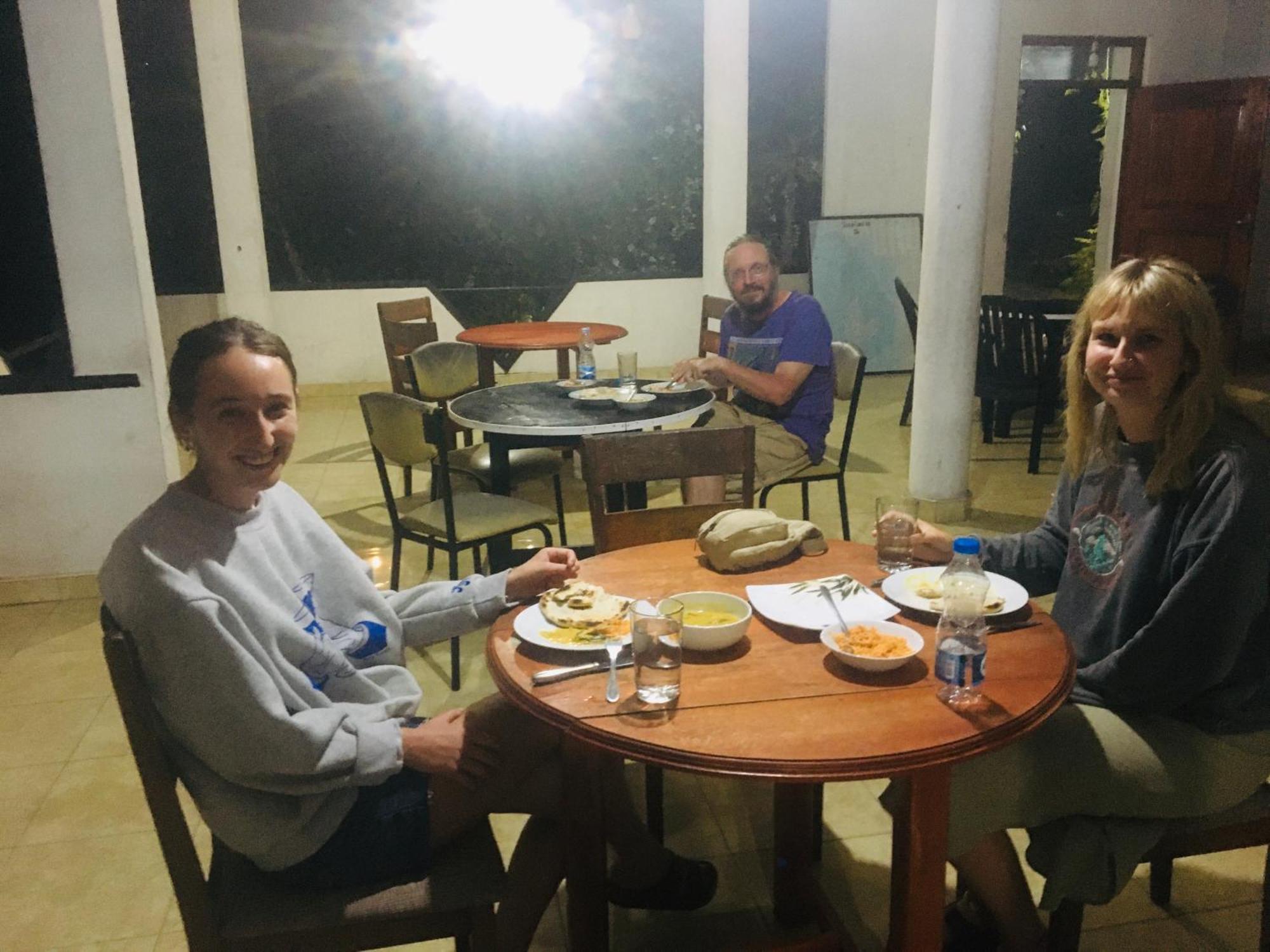 Soorya Inn Ella Bagian luar foto