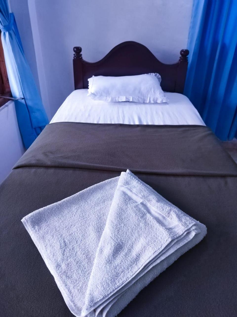 Soorya Inn Ella Bagian luar foto