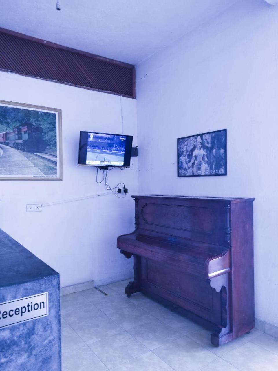 Soorya Inn Ella Bagian luar foto