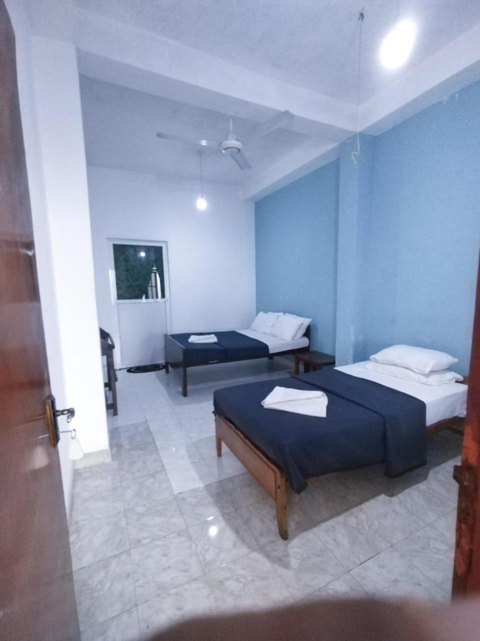Soorya Inn Ella Bagian luar foto