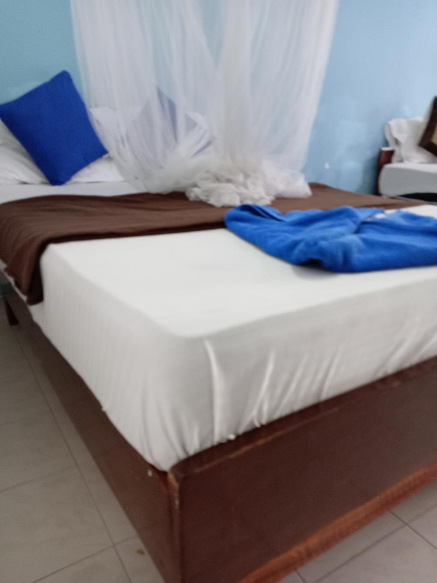 Soorya Inn Ella Bagian luar foto